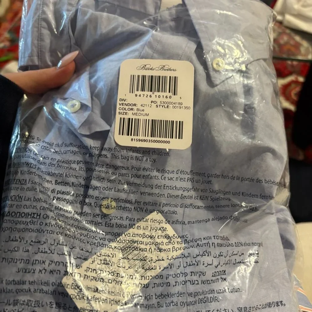 NWT Brooks Brothers Regular Short Sleeve Button Down 100% Cotton Blue Medium - Picture 2 of 5